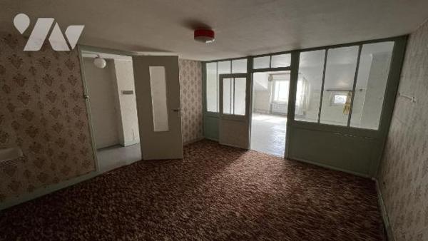 Maison d'habitation mitoyenne à rénover