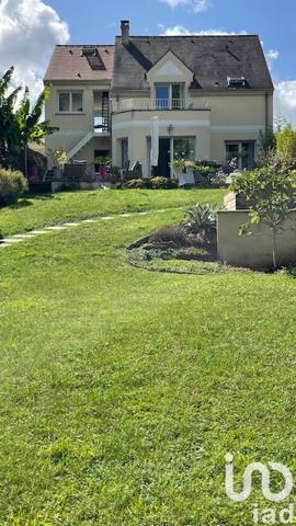 Maison à vendre 6 pièces 155 m² Saint-Fargeau-Ponthierry