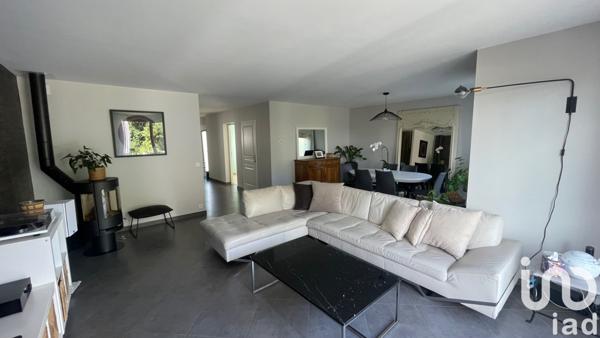 Maison à vendre 6 pièces 155 m² Saint-Fargeau-Ponthierry