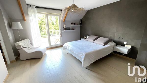 Maison à vendre 6 pièces 155 m² Saint-Fargeau-Ponthierry