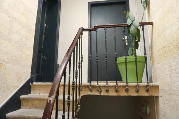 Appartement à vendre 1 pièces BORDEAUX (33)