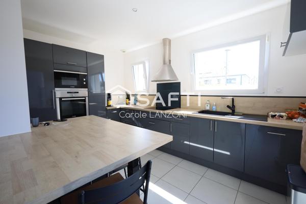 OSSE maison moderne 130m2, pièce de vie 60m2, 3 ch