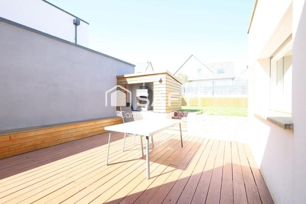 OSSE maison moderne 130m2, pièce de vie 60m2, 3 ch
