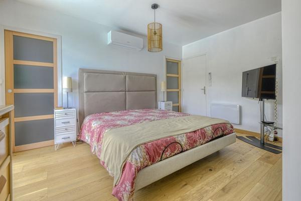 Vente Maison240 m² - 7 Pièces - MAUVES SUR LOIRE (44470)