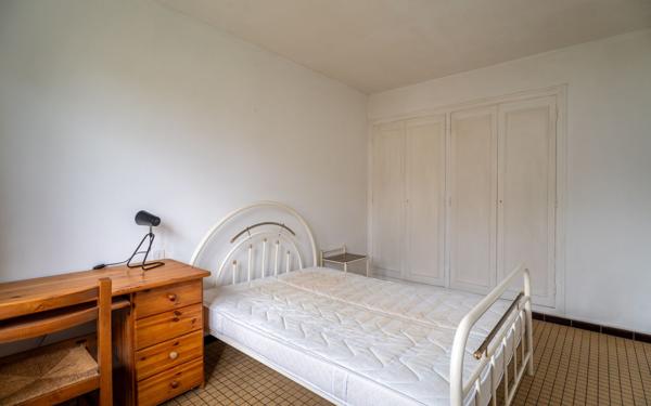 Immeuble à vendre    5 pièces • 140 m2 Mimizan