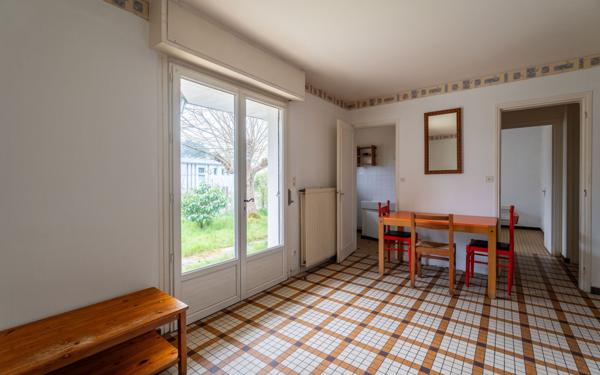 Immeuble à vendre    5 pièces • 140 m2 Mimizan