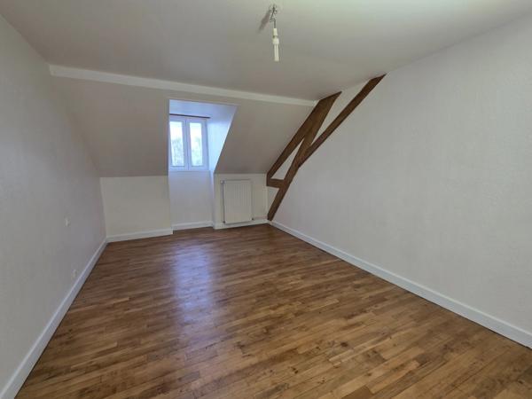 Immeuble à vendre SAINT SORNIN LEULAC (87)