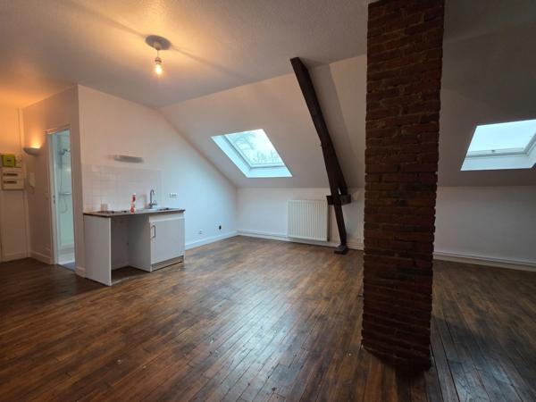Immeuble à vendre SAINT SORNIN LEULAC (87)