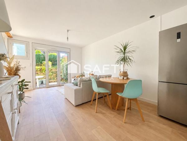 Maison rénovée – 3 chambres – Jardin, garage et cave