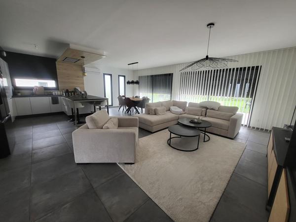 Maison de prestige a vendre a Saint Ay