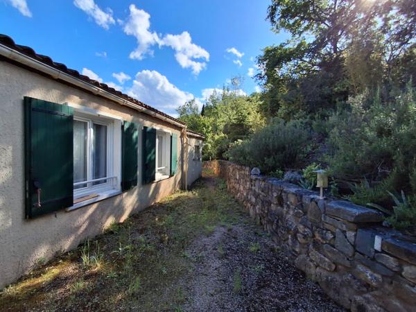 Villa de plain pied avec garage Le Bousquet D Orb 6 pièce(s) 97.4 m2