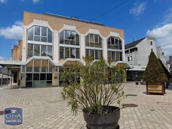 Local professionnel à louer 105.15m²