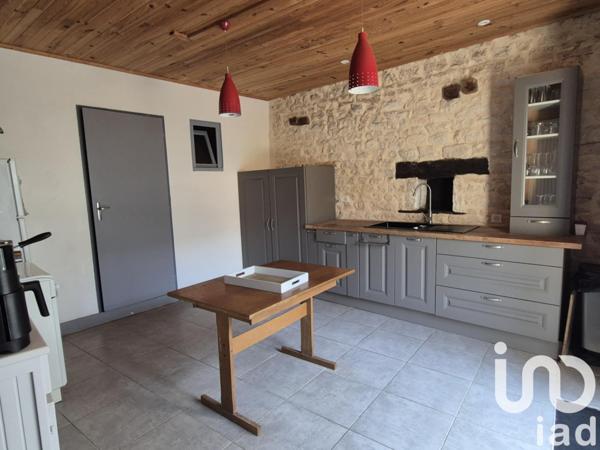 Maison à vendre 4 pièces 118 m² Sauzé-Vaussais