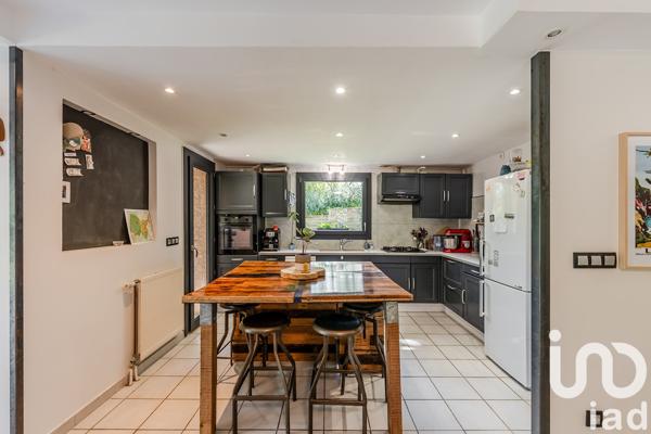 Maison à vendre 6 pièces 141 m² Dommartin