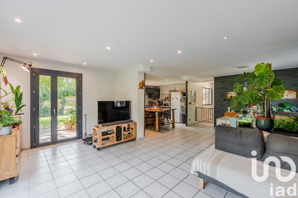 Maison à vendre 6 pièces 141 m² Dommartin