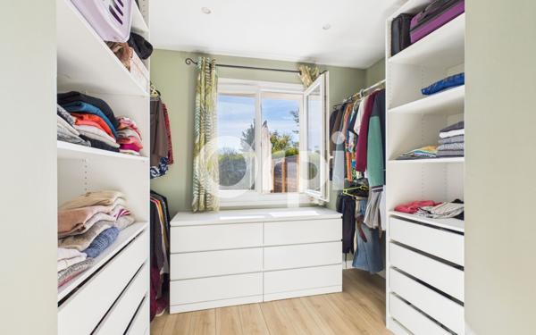 Maison à vendre    3 pièces •  Tourrettes