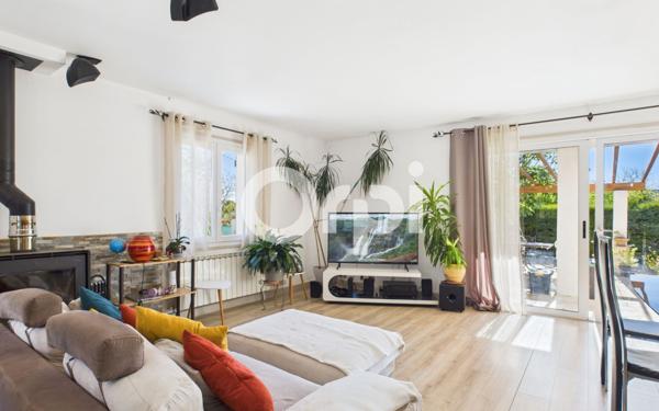 Maison à vendre    3 pièces •  Tourrettes