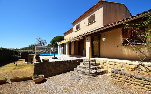 Maison à vendre    4 pièces •  Vers-Pont-du-Gard