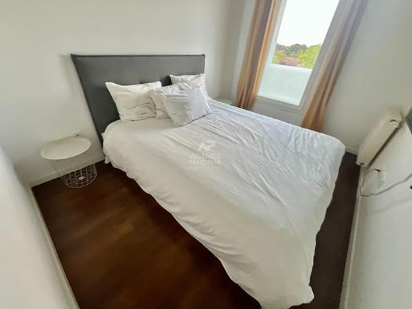 Appartement Cergy 5 pièce(s) 90 m2 347 000 € **  - Référence  5088