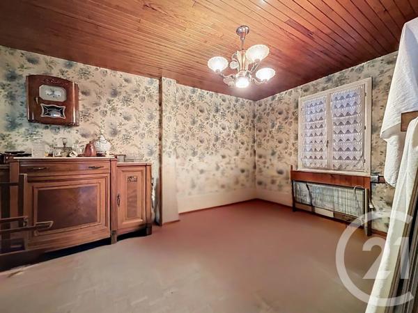 Maison à vendre  3 pièces - 60 m 2   VARENNES SUR ALLIER  - 03