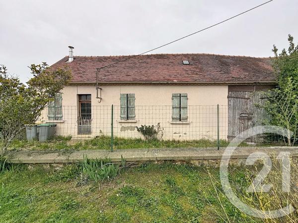 Maison à vendre  3 pièces - 60 m 2   VARENNES SUR ALLIER  - 03