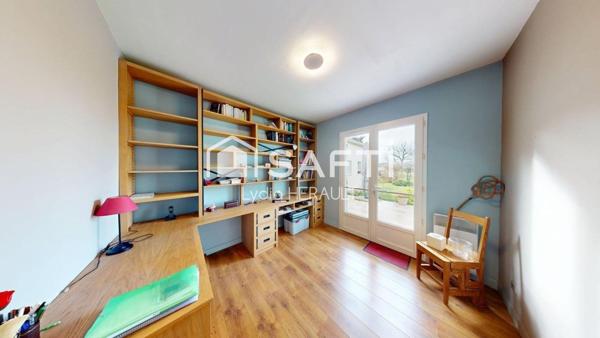 Confort et tranquillité : plain-pied sur 1700 m² de terrain