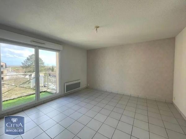 Appartement à louer 3 pièces 54.61m² Alençon (61000)