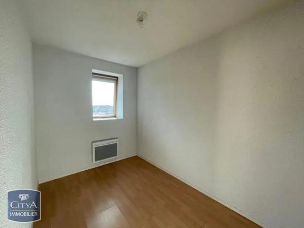 Appartement à louer 3 pièces 54.61m² Alençon (61000)
