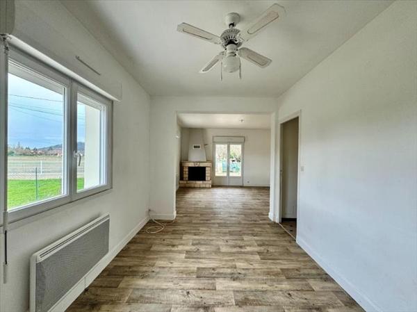 Maison à louer 708 € CC PRAYSSAC 3 p 75 m² DPE D
