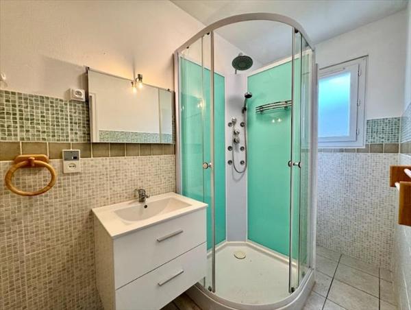 Maison à louer 708 € CC PRAYSSAC 3 p 75 m² DPE D