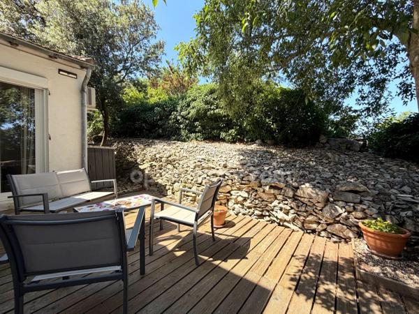 Villa 6 pièces 160m2 avec piscine sur les hauteurs de Nîmes.