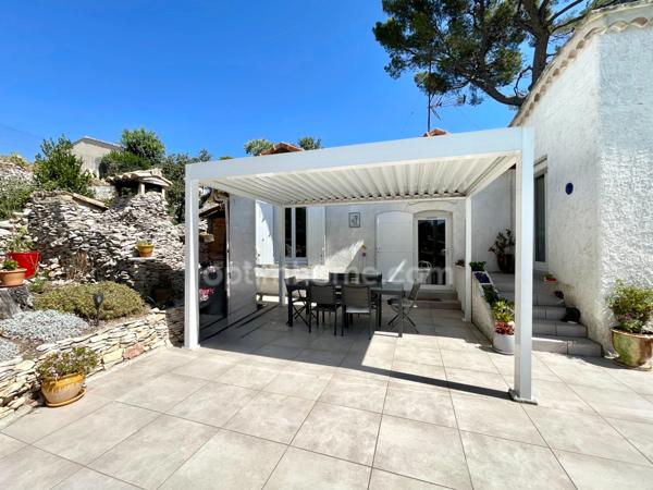 Villa 6 pièces 160m2 avec piscine sur les hauteurs de Nîmes.