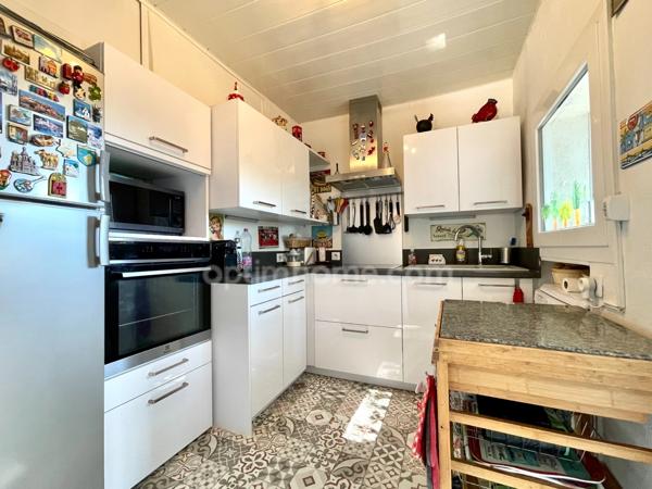 Villa 6 pièces 160m2 avec piscine sur les hauteurs de Nîmes.