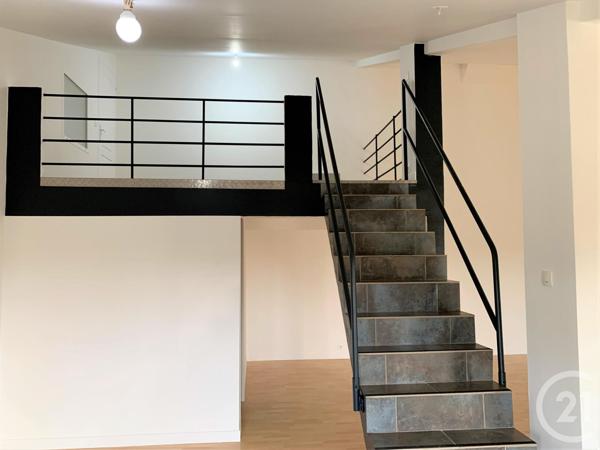 Appartement T4 à vendre  4 pièces - 99,61 m2 ANGLES - 85