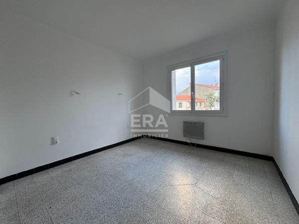 À LOUER  APPARTEMENT T4 AVEC JARDIN, GARAGE ET CLIMATISATION  SECTEUR LAS COBAS / PARC SAINT-VICENS