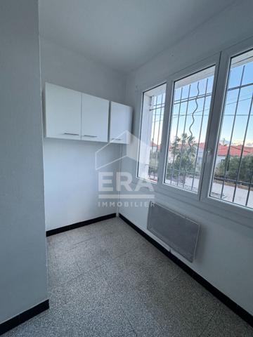 À LOUER  APPARTEMENT T4 AVEC JARDIN, GARAGE ET CLIMATISATION  SECTEUR LAS COBAS / PARC SAINT-VICENS