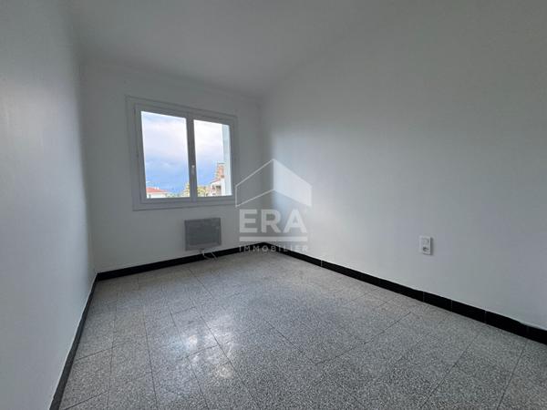 À LOUER  APPARTEMENT T4 AVEC JARDIN, GARAGE ET CLIMATISATION  SECTEUR LAS COBAS / PARC SAINT-VICENS