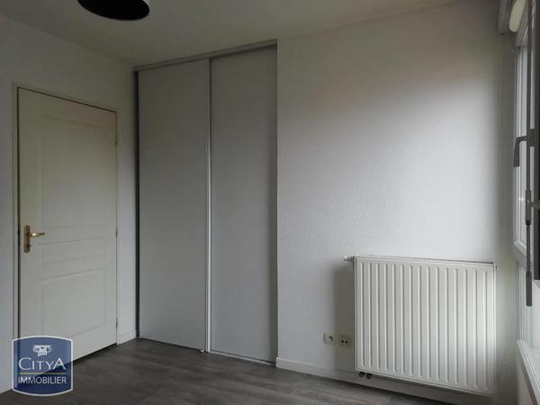 Appartement à louer 4 pièces 83.28m² Villefranche-sur-Saône (69400)