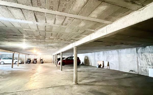 Stationnement à vendre    Toulouse