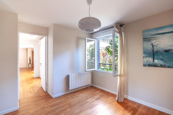 T4 de 78 m² avec jardin de 36 m² – Centre-ville – 2 chambres – 46 m² de pièce de vie – Parking