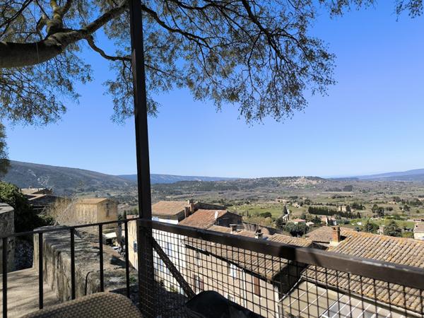 Bonnieux (84480) BONNIEUX 84480 CENTRE VILLAGE /DUPLEX VUE REMARQUABLE 2 APPARTEMENTS NEUFS +MURS COMMERCIAUX+ LOCAL