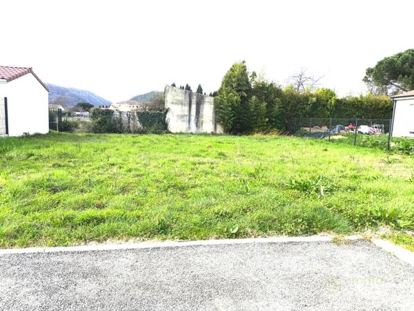 Terrain à SAINT UZE (26240)