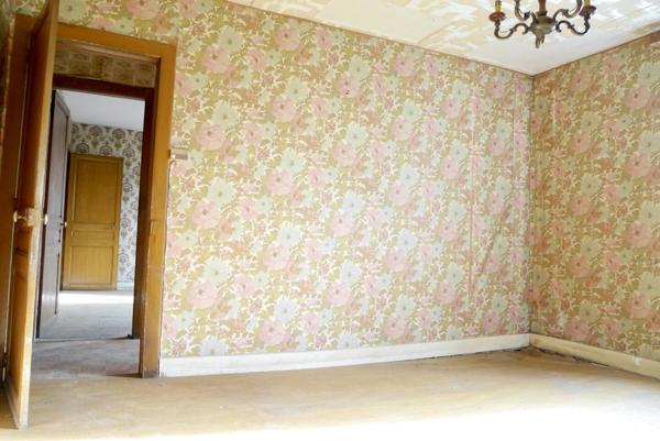 MAISON A RENOVER AVEC DEPENDANCE ET JARDIN