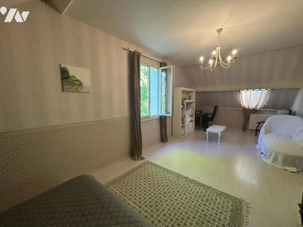 Maison à vendre PRADINES 6 chambres et piscine