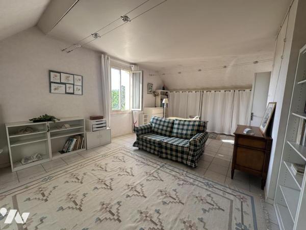 Maison à vendre PRADINES 6 chambres et piscine