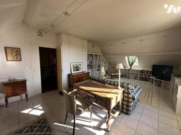 Maison à vendre PRADINES 6 chambres et piscine