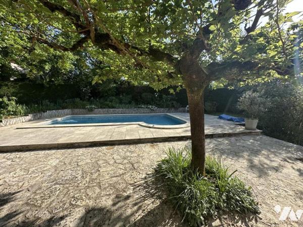 Maison à vendre PRADINES 6 chambres et piscine