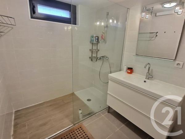 Maison à vendre  6 pièces - 184 m2 ST RAPHAEL - 83