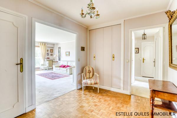 Versailles (78000) VERSAILLES Rue Albert Joly Appartement 5 pièces 105.40m²