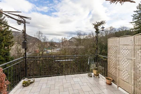 Vente Maison 4 pièces 88 m2 à Virieu-le-Grand